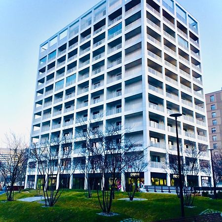 Top Urban Apartment - Free Parking, Green Energy, Modern Style Bratislava Exteriör bild